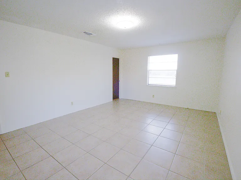 9967 Haywood Ct — Photo 9