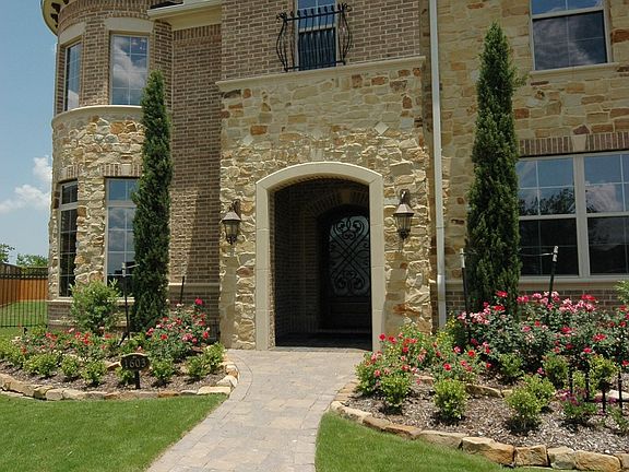 3rd image of 1603 Misty Glen Ln