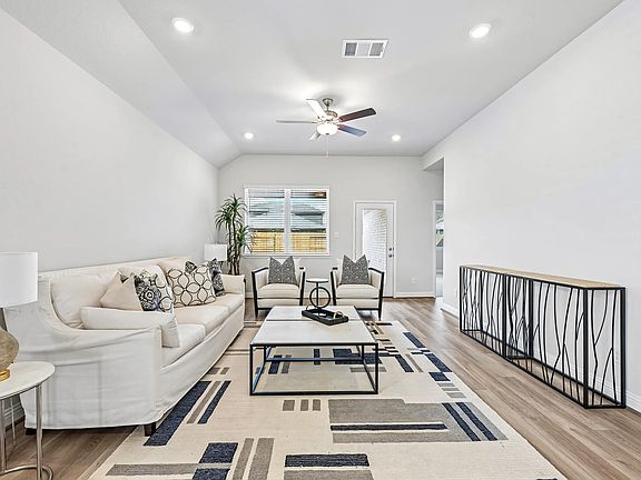Homesite 2416 Great Room - Staged