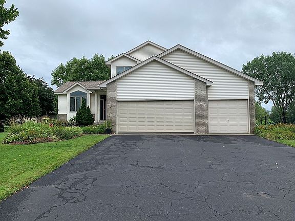 3rd image of 8791 Coral Sea Ct NE