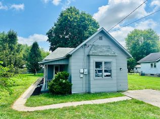 8110 S Edwards Ave, Daleville, IN 47334