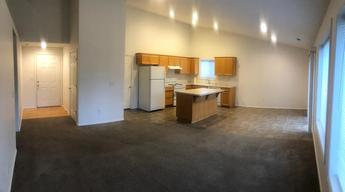 Building Photo - 1440 NW Chardonnay Dr