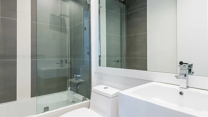 Rented by Nooklyn NYC LLC | media 17