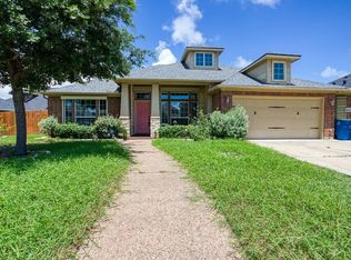 411 Long Point Dr, Portland, TX 78374