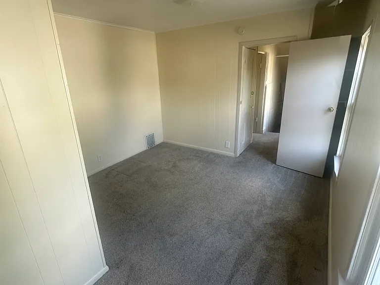 12 Jay St #3 — Photo 7