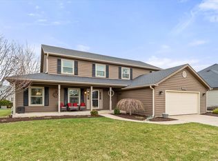 1211 Conan Doyle Rd, Naperville, IL 60564