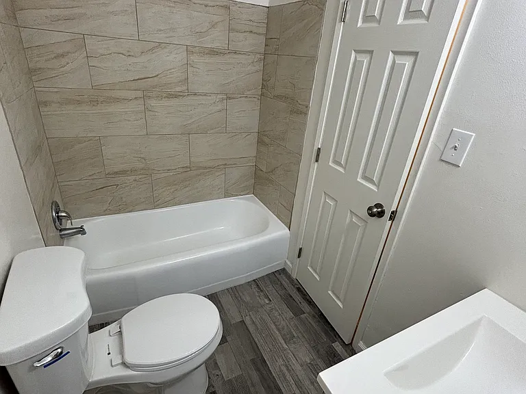 465 W Ramona Dr — Photo 6