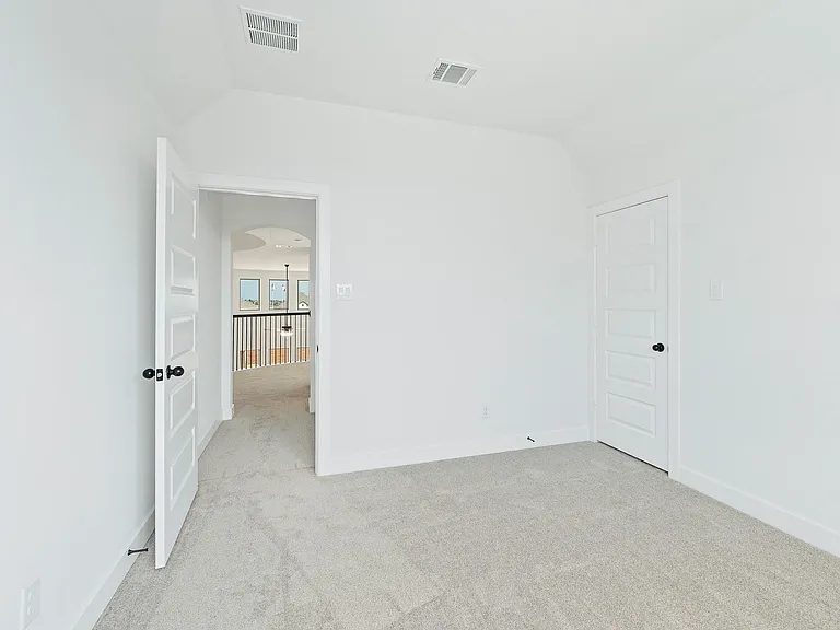 21127 Coral View Dr — Photo 37