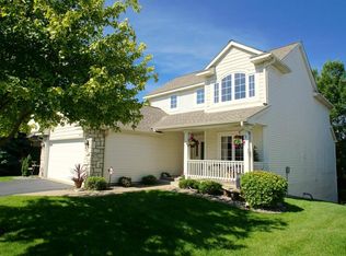 8647 Callahan Trl, Inver Grove Heights, MN 55076