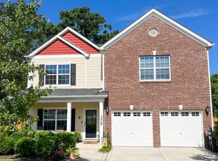 375 River Oak St, Spring Lake, NC 28390