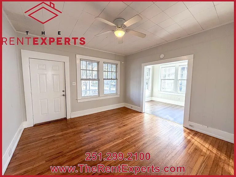 512 Williams St — Photo 6