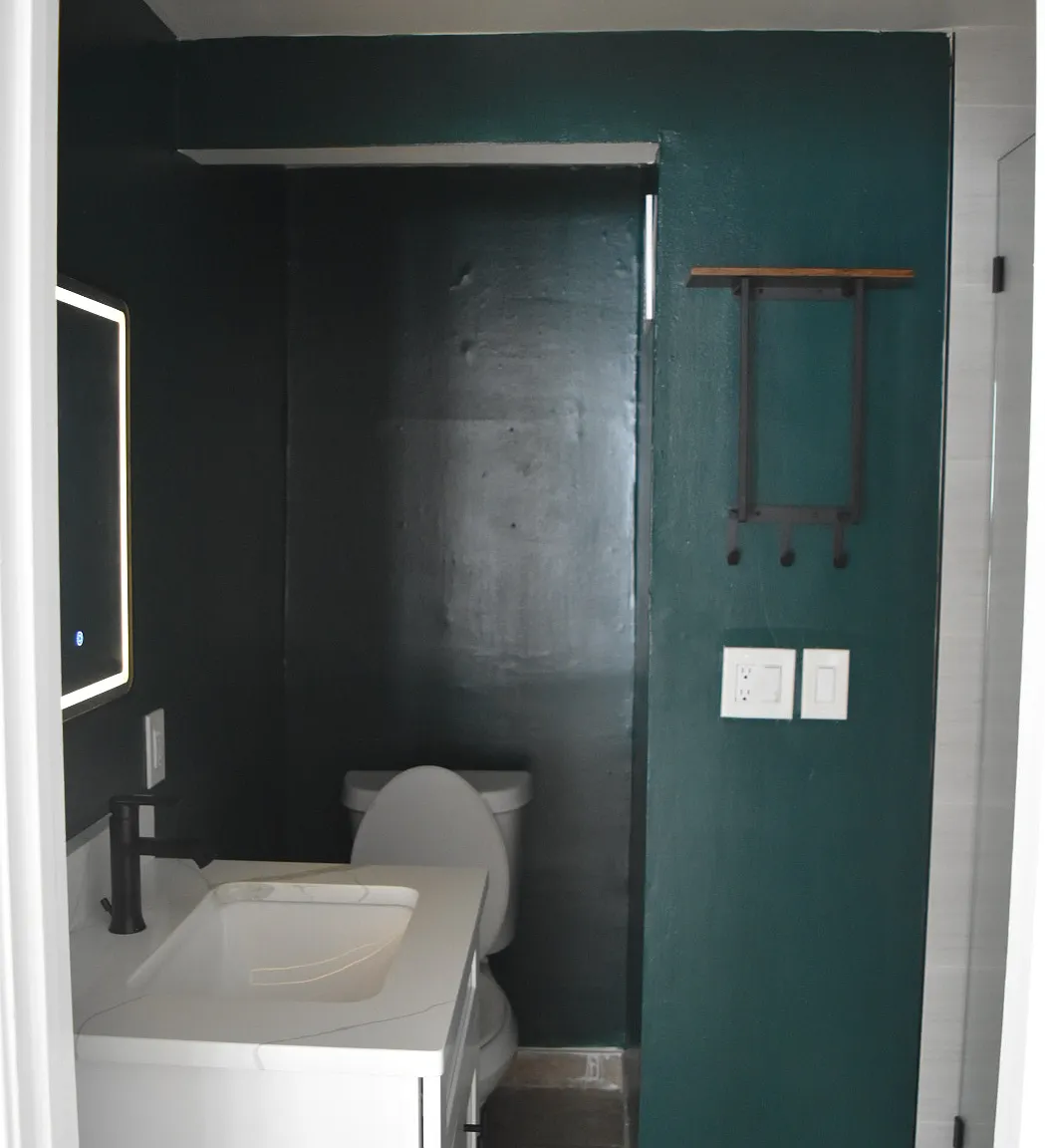 1 bed, 1350 sqft, $2,500 — Photo 4
