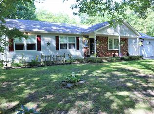 5819 Hickory St, Mays Landing, NJ 08330