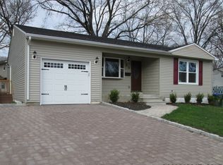 13 Brox Rd, Edison, NJ 08817