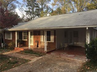 9036 Singingpine Rd, Charlotte, NC 28214