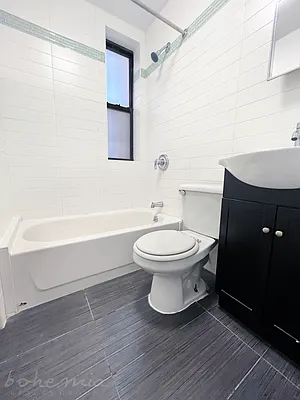 Rented by Bohemia Realty Group | media 18