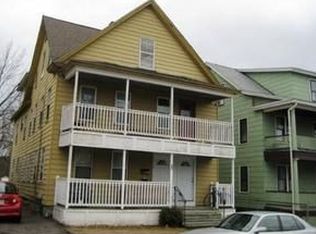 18 Walnut St, Chicopee, MA 01020