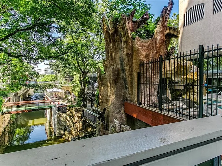 507 Sabine St #1006 — Photo 28