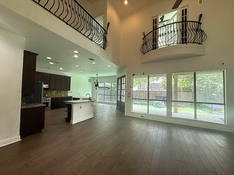 5235 Willis Ave — Photo 18