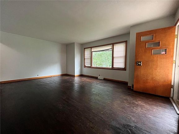 2nd image of 406 E Phelps St