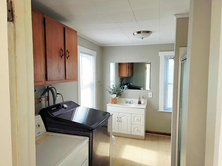 1023 Carbon Rd — Photo 18