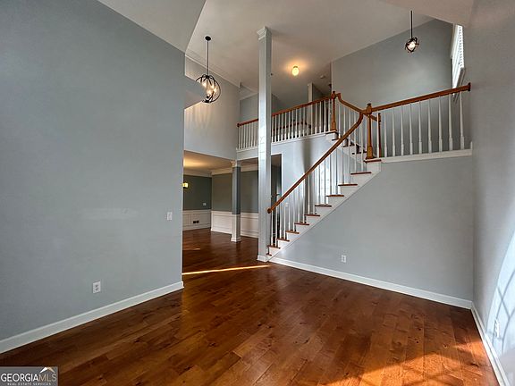 5th image of 1205 Shady Creek Ln