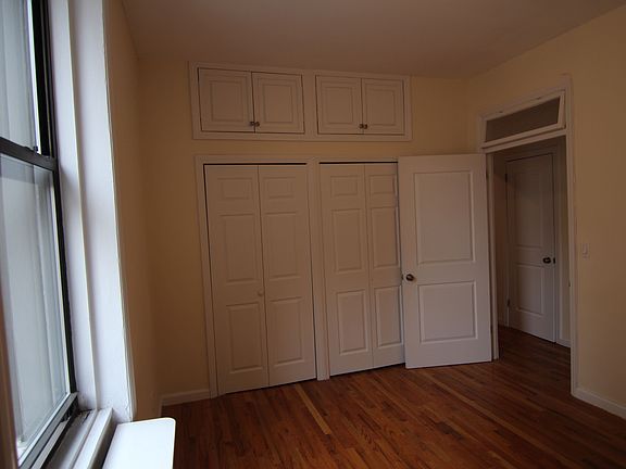 2nd image of 210 W 94th St APT 7G