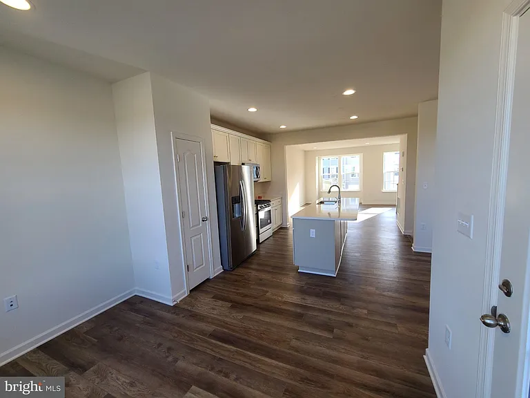 108 Alderman Way — Photo 7