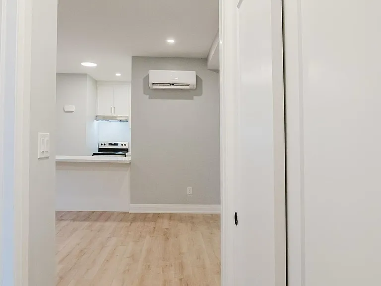105 Southworth St N #105B — Photo 7