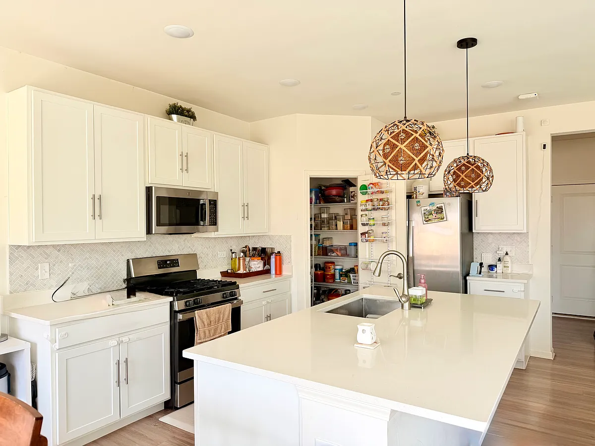 Building Photo - 2826 Kessler Dr #2826