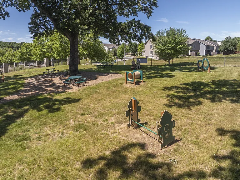Heights at Delaware Ridge — Photo 16