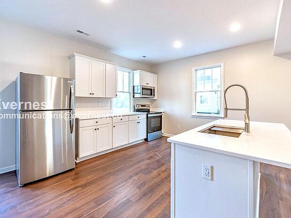 4th image of 115 Pine St #117