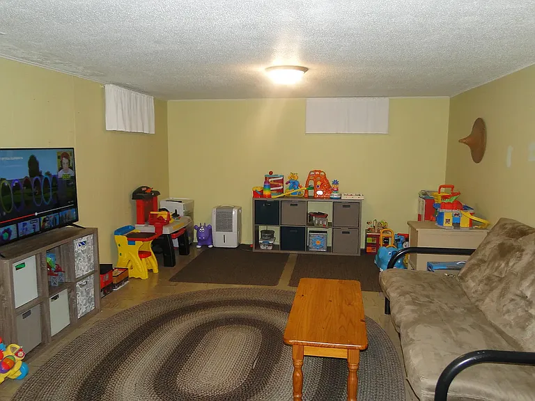 1505 S State St — Photo 6