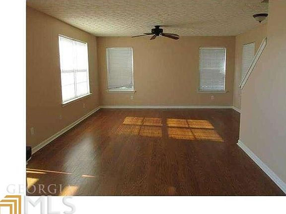 3rd image of 164 Swanee Ln