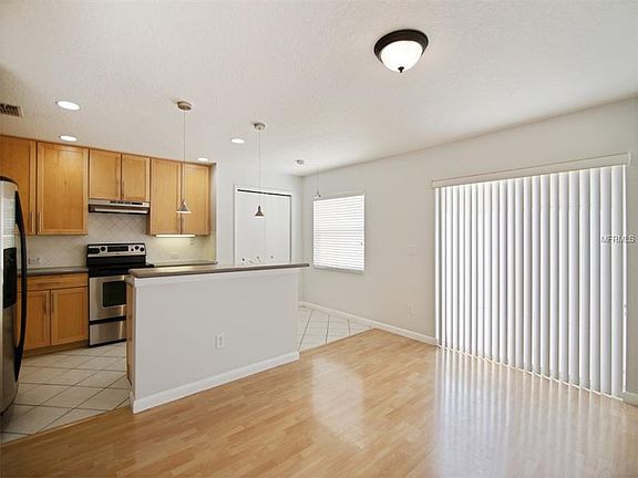 3rd image of 12625 Somerset Oaks St