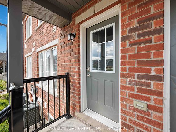 4th image of 250 Penetanguishene Rd #7