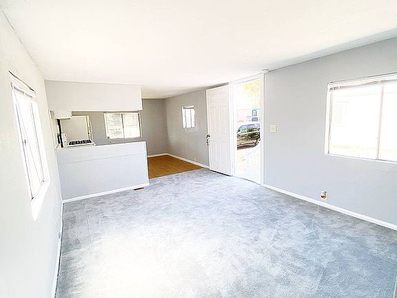 2nd image of 1481 Palm St Unit 106