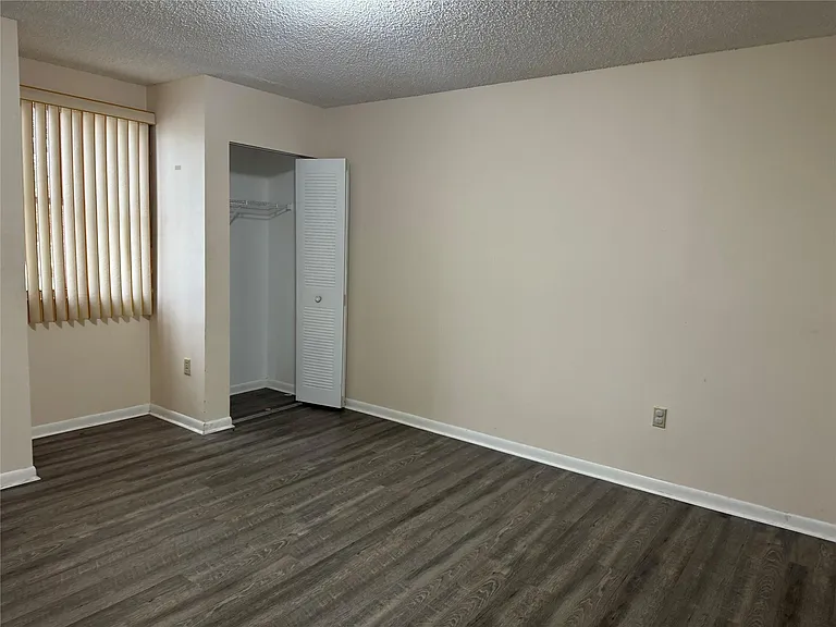 4235 SW 72nd Way — Photo 12