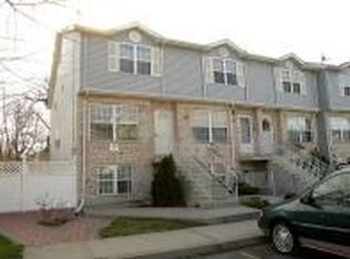 246 Pond Way, Staten Island, NY 10303