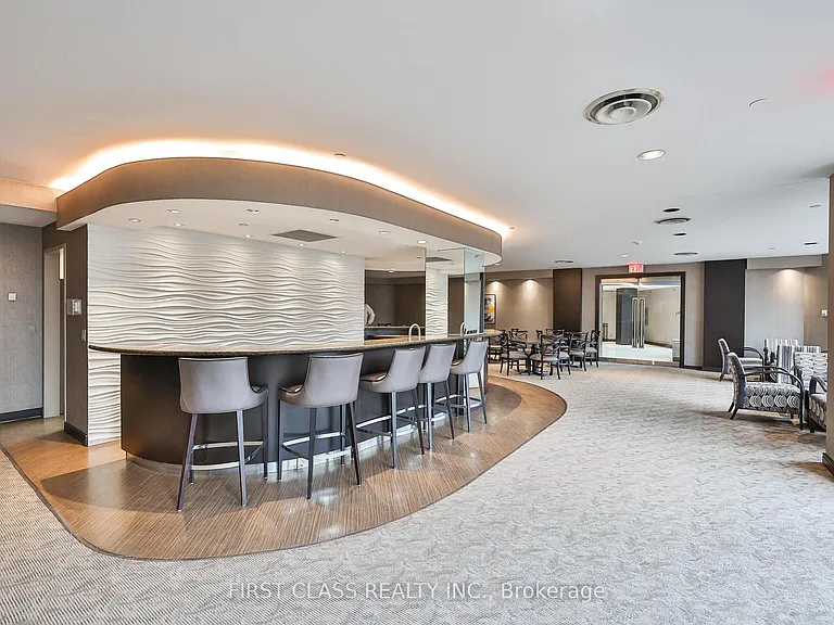 3181 Bayview Ave #902 — Photo 33