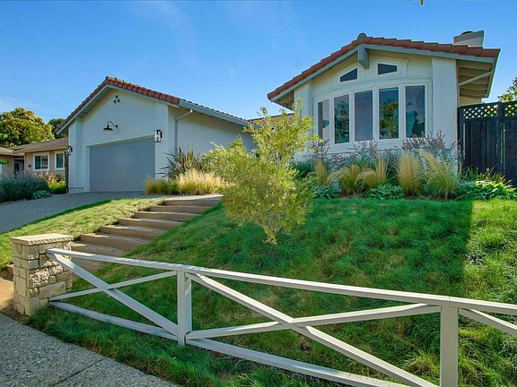 2nd image of 16730 Cerro Vista Dr