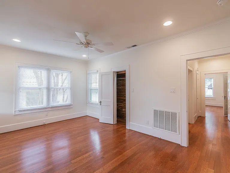 5313 Collinwood Ave — Photo 18