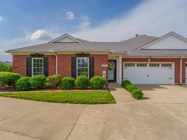 3951 Brookside Ct, Owensboro, KY 42303