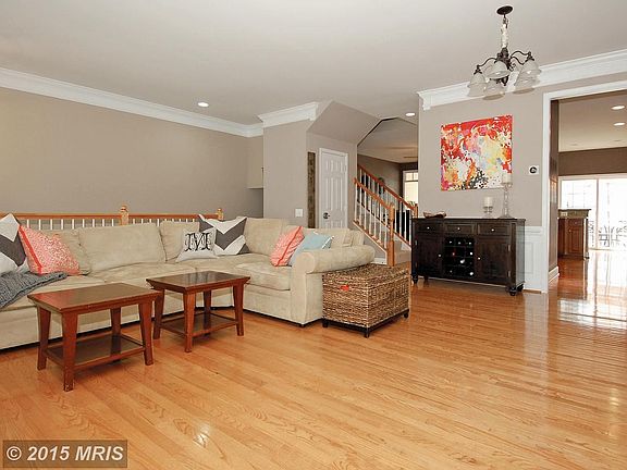 Large Living Room with Hardwood Floors