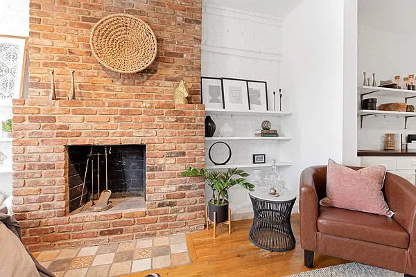 Sold by Compass | media 13