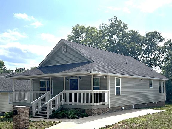 2nd image of 3112 Avenue C