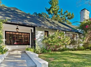 2270 N Bowmont Dr, Beverly Hills, CA 90210