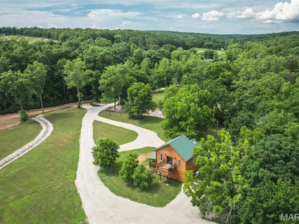 584 Highway V, Steelville, MO 65565
