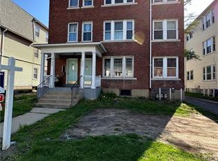 1904 Broad St, Hartford, CT 06114