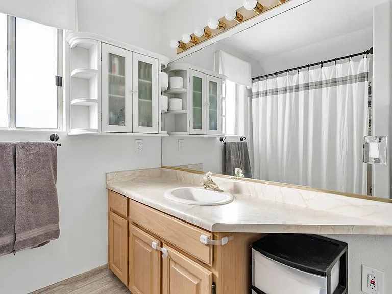 1040 N 1300 W #66 — Photo 24